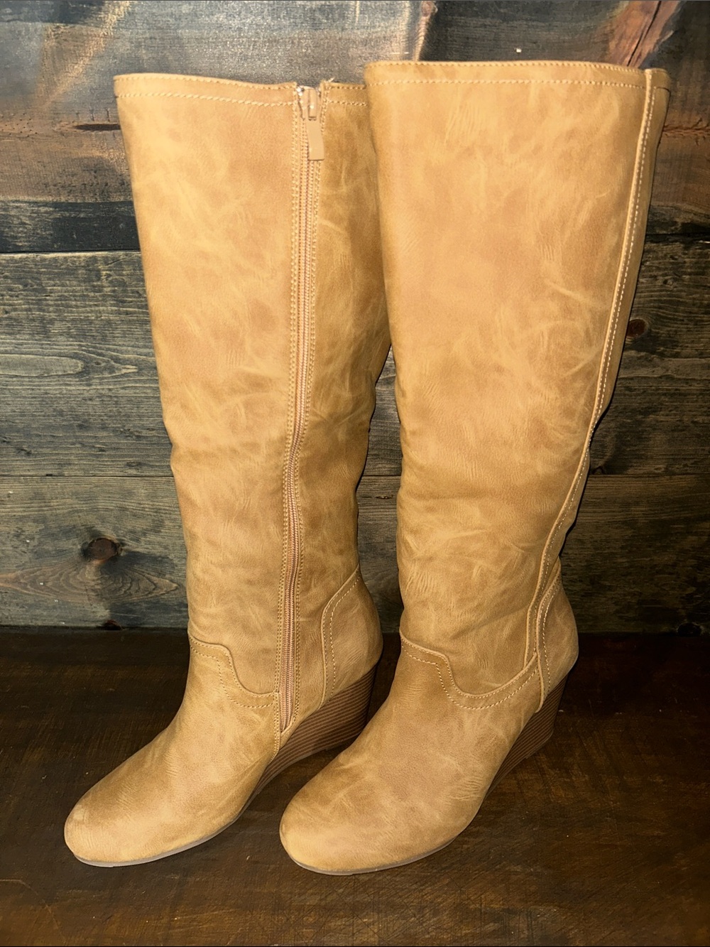 Journey Women's Tall Wedge Boots in Tan